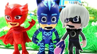 Герои в Масках мультик новые серии. Игрушки PJ Masks - Кэтбой и Гекко спасают кошечку.