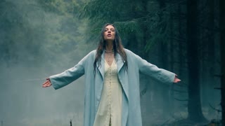 Maan - Vergeet Je Niet (Official Video 2020)